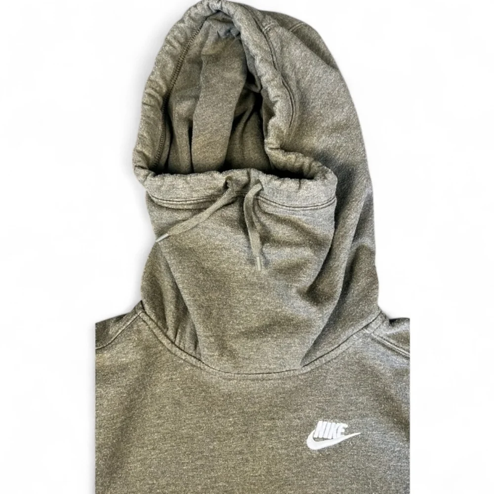Nike Priced To Sell Large Olive Pullover Hoodie